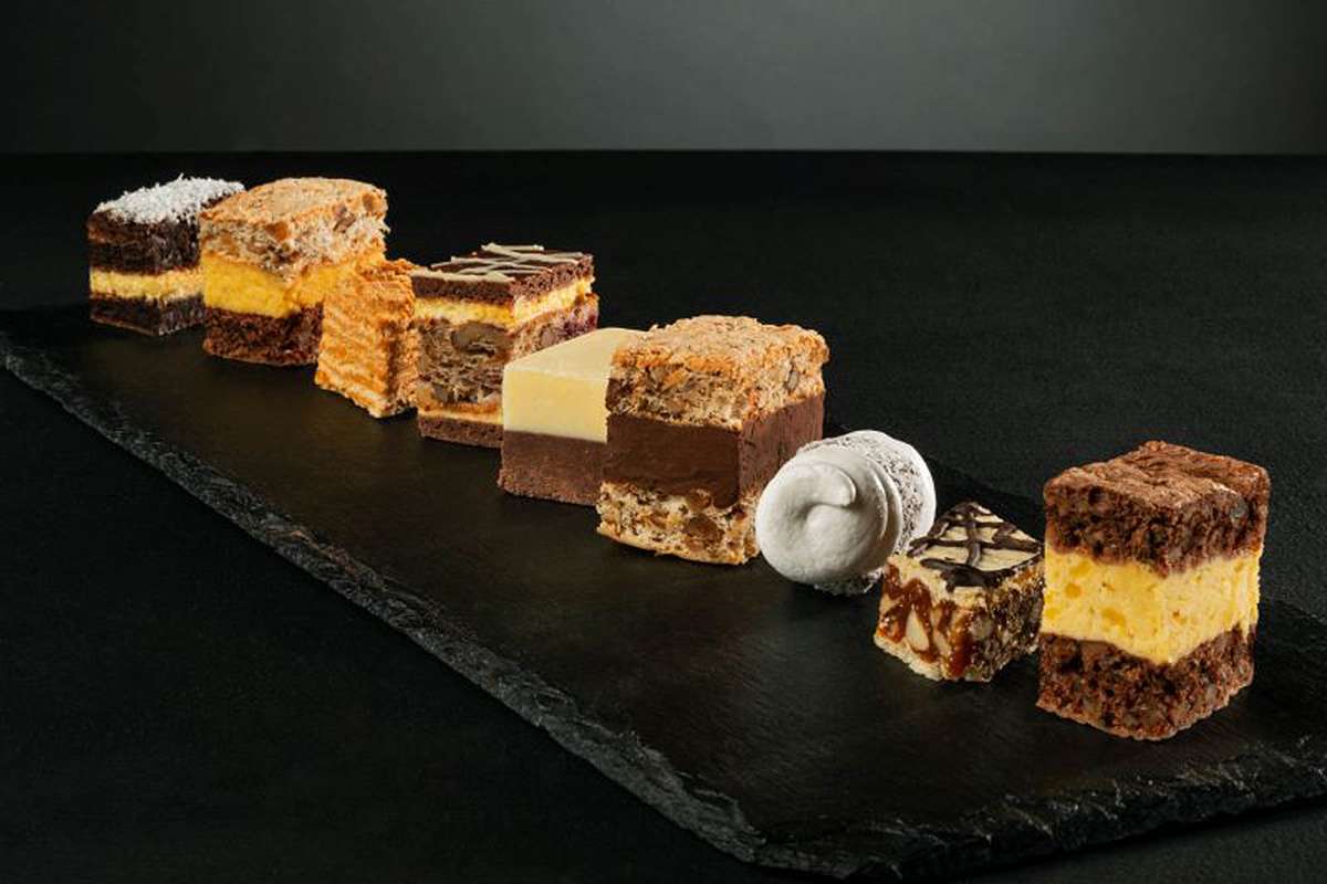 prajituri fursecuri asortate